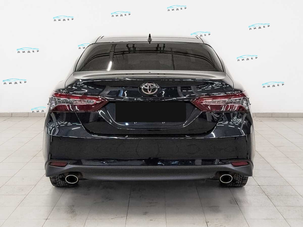 Б/У Тойота Камри 2023 года. Фото: #5