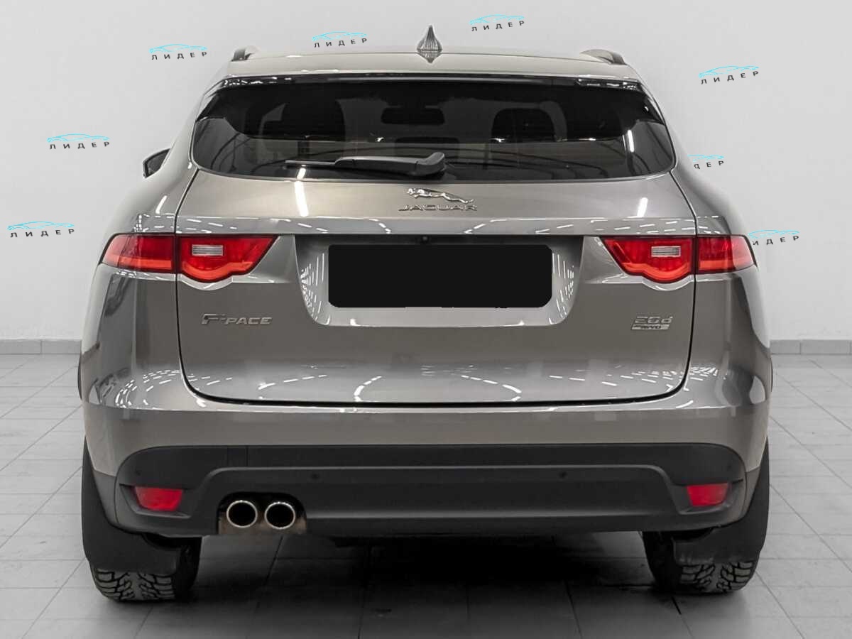 Б/У Ягуар Ф-Пэйс 2018 года. Фото: #5