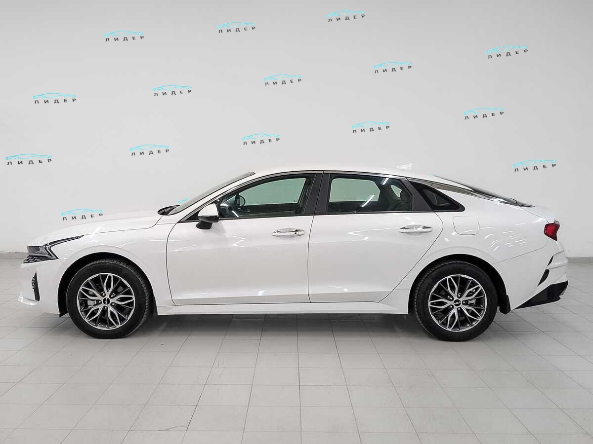 Б/У Киа К5 2022 года. Фото: #7