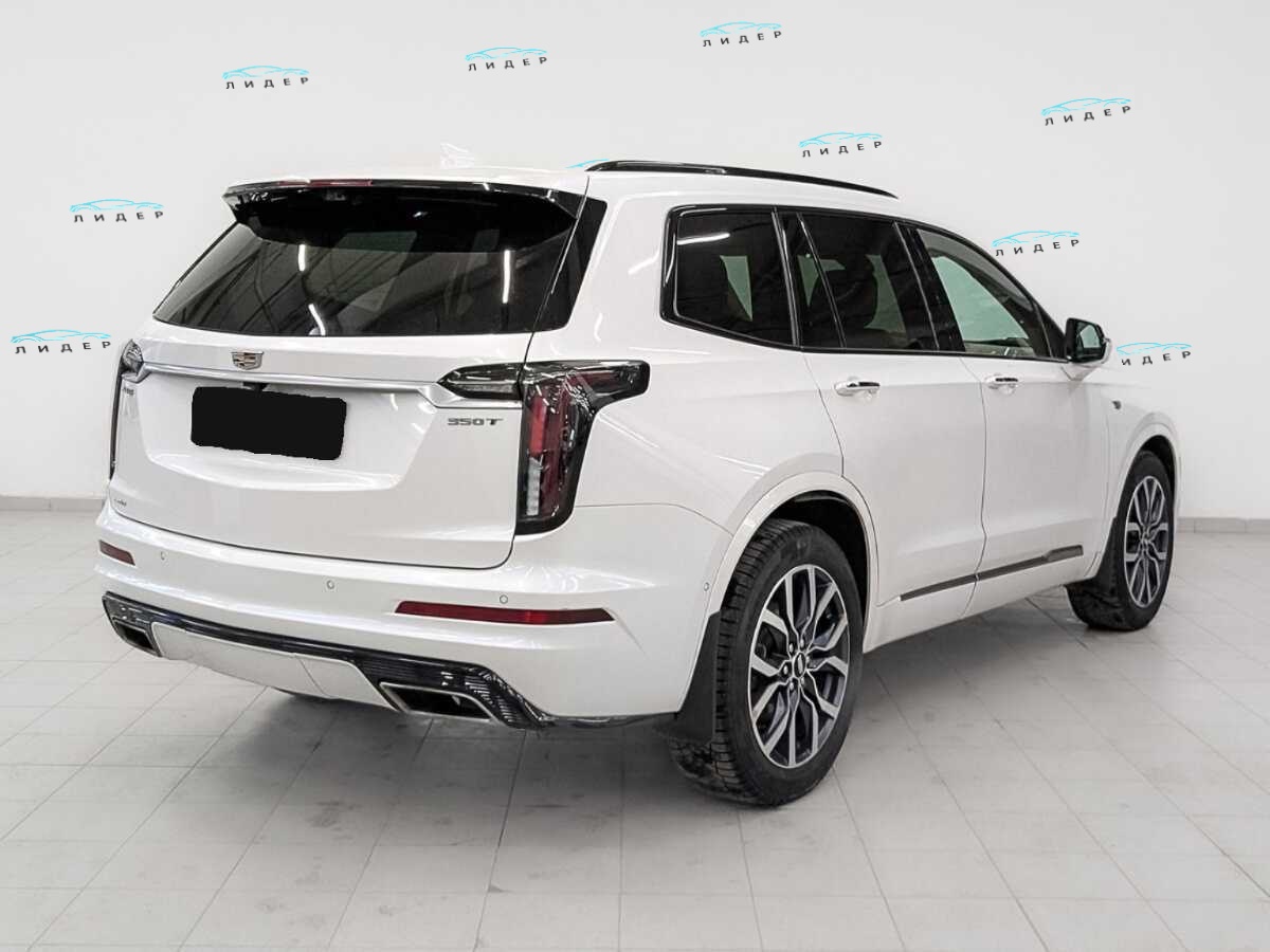 Б/У Кадиллак ИксТ6 2021 года. Фото: #4