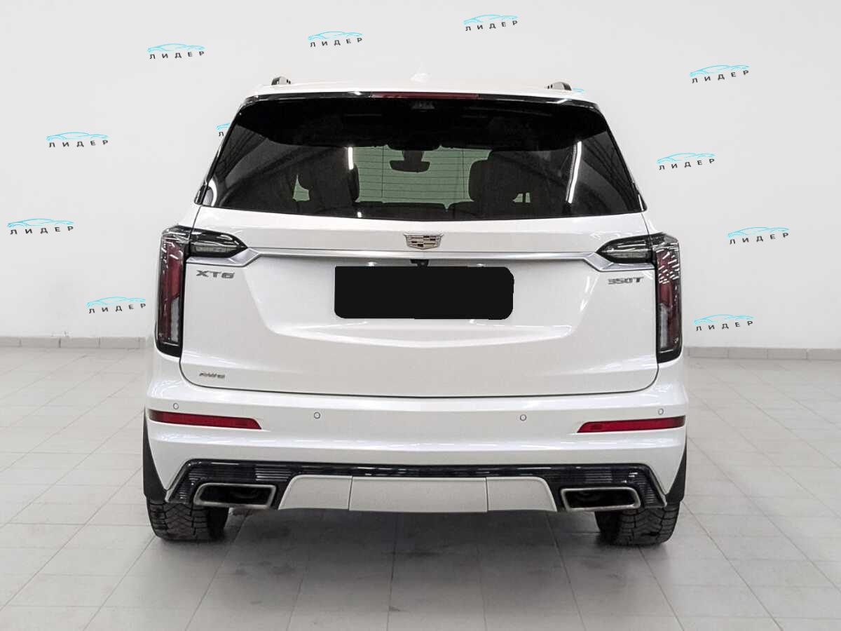 Б/У Кадиллак ИксТ6 2021 года. Фото: #5