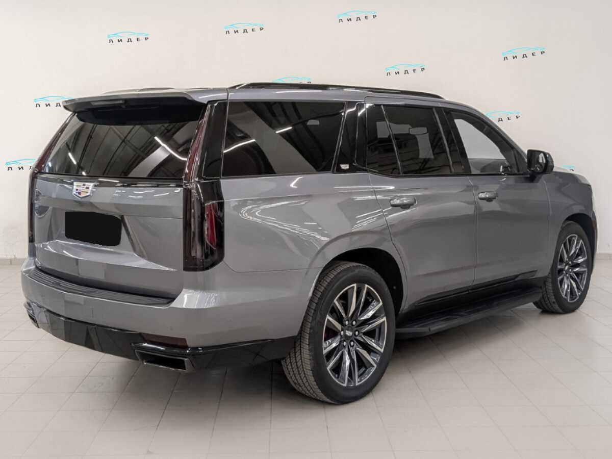 Б/У Кадиллак Эскалэйд 2021 года. Фото: #4