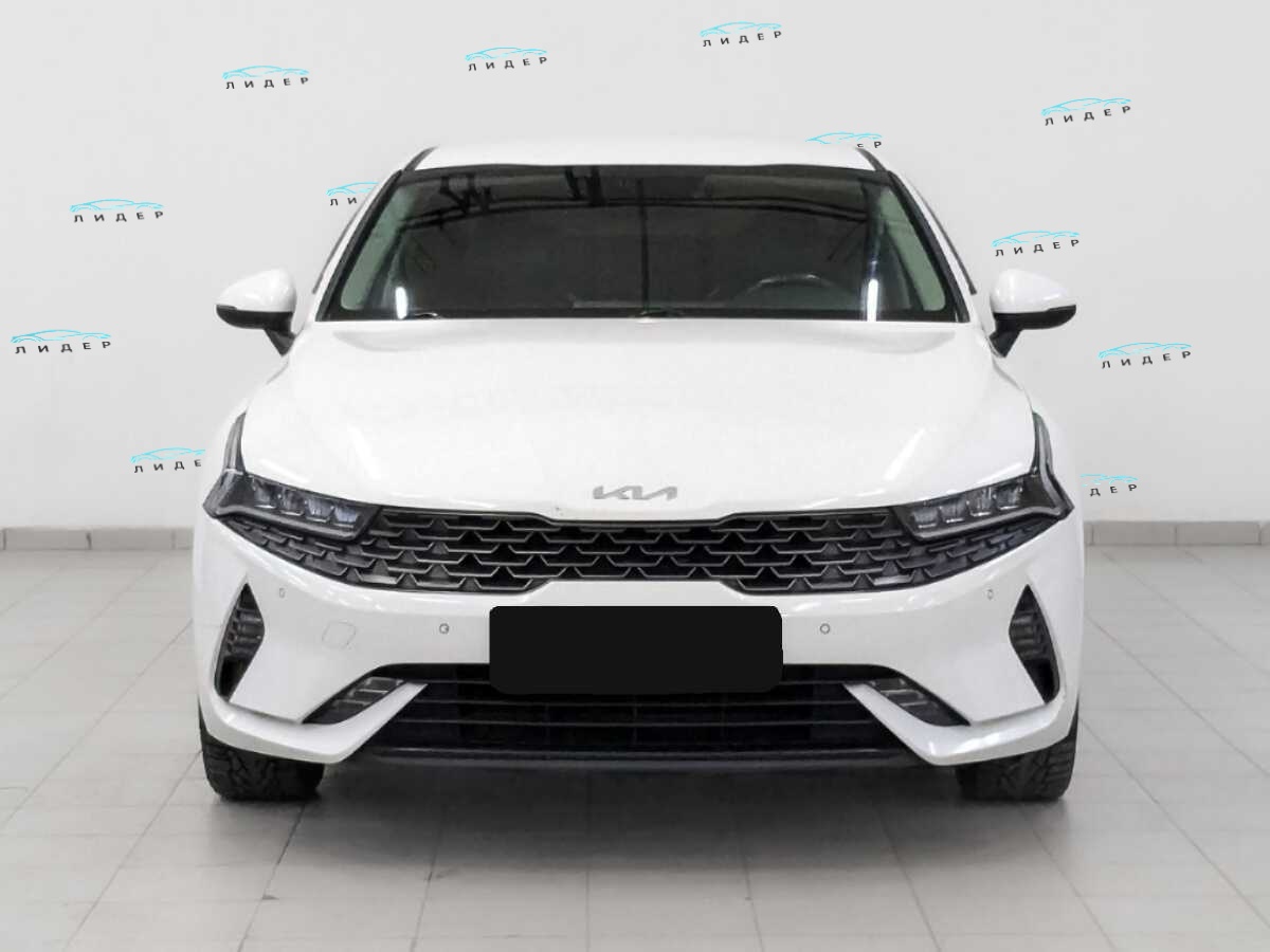 Б/У Киа К5 2022 года. Фото: #1