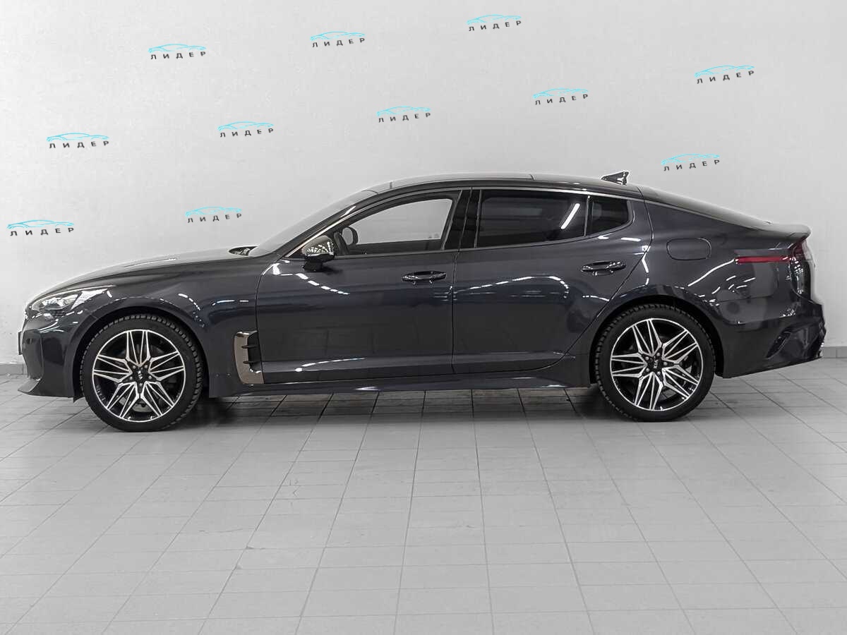 Б/У Киа Стингер 2021 года. Фото: #7