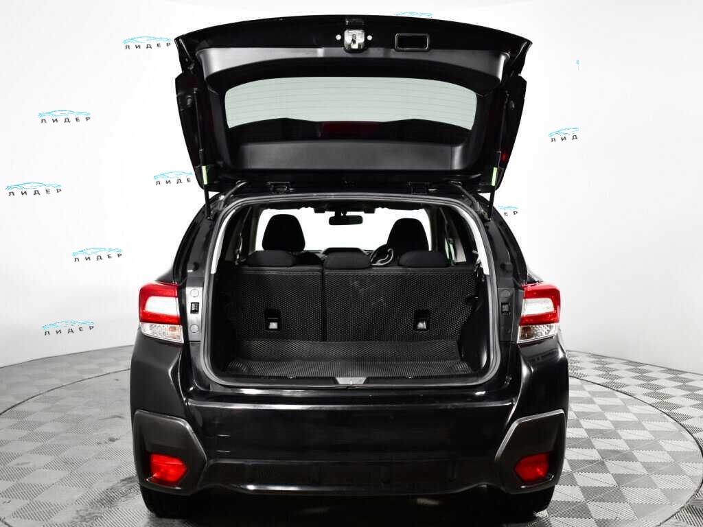 Б/У Субару ИксВи 2018 года. Фото: #14