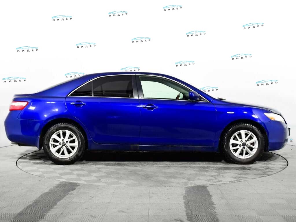 Б/У Тойота Камри 2008 года. Фото: #3