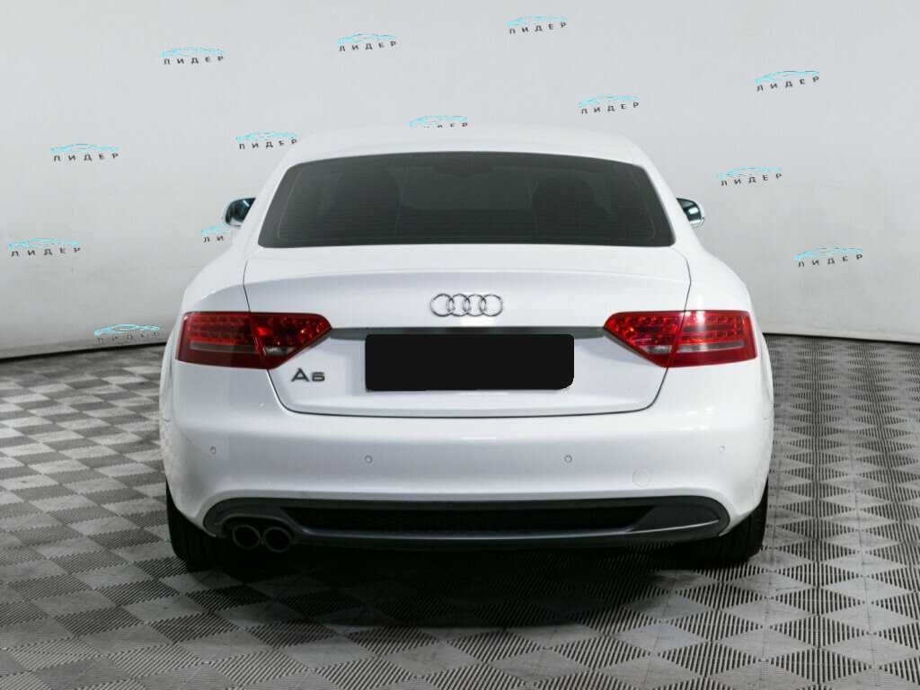Б/У Ауди А5 2010 года. Фото: #4