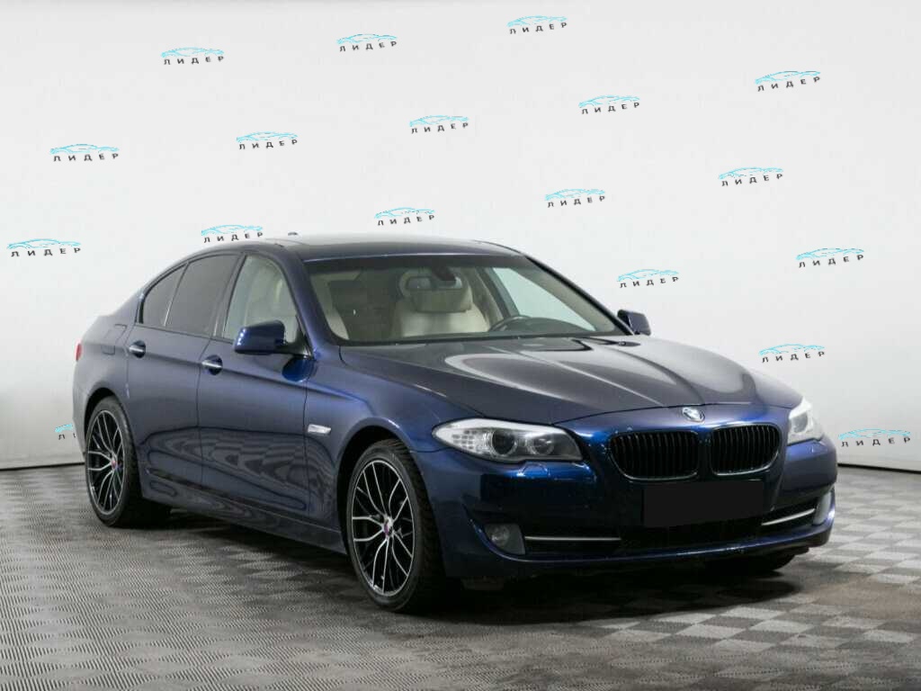Б/У БМВ 5 серии 2011 года. Фото: #2