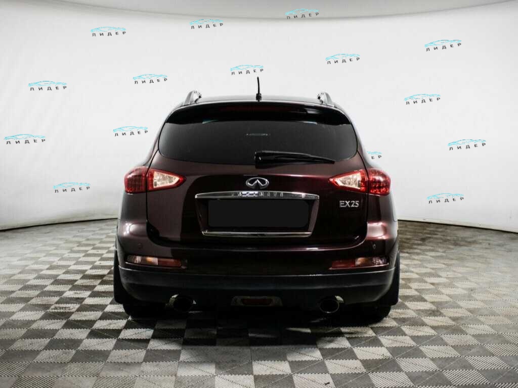 Б/У Инфинити ЕИкс 2012 года. Фото: #3