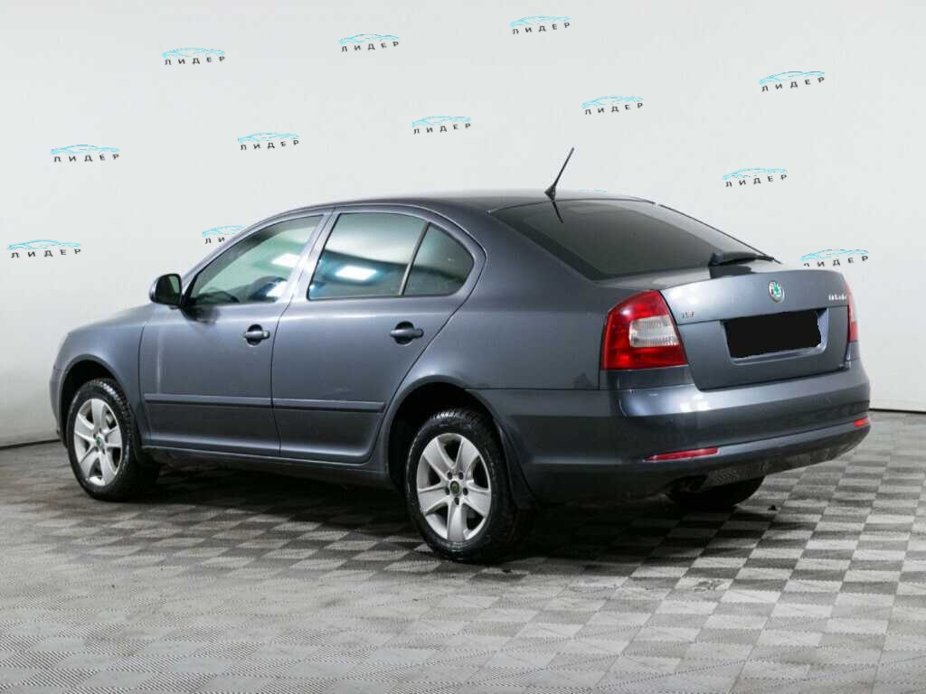 Б/У Шкода Октавия 2011 года. Фото: #5