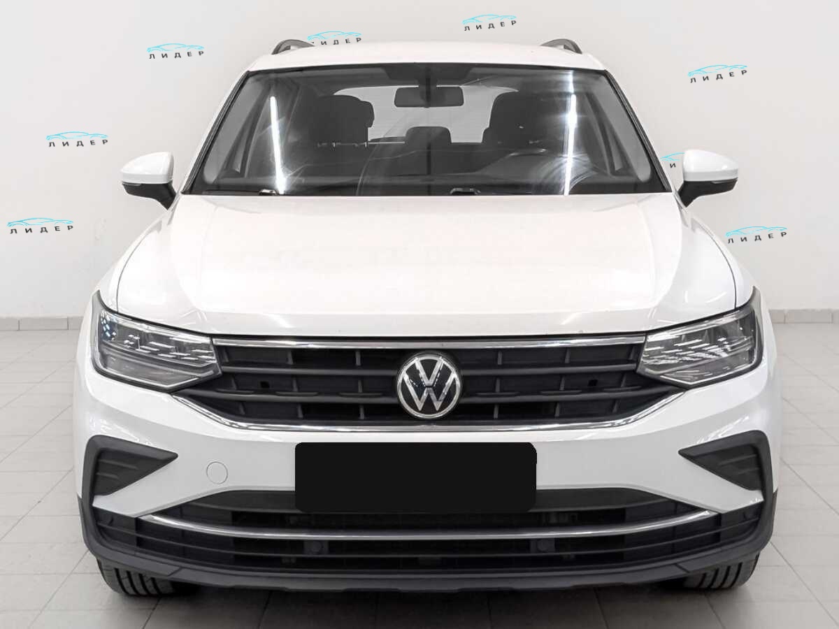 Б/У Фольксваген Тигуан 2021 года. Фото: #1