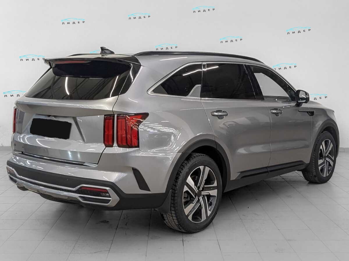 Б/У Киа Соренто 2022 года. Фото: #4