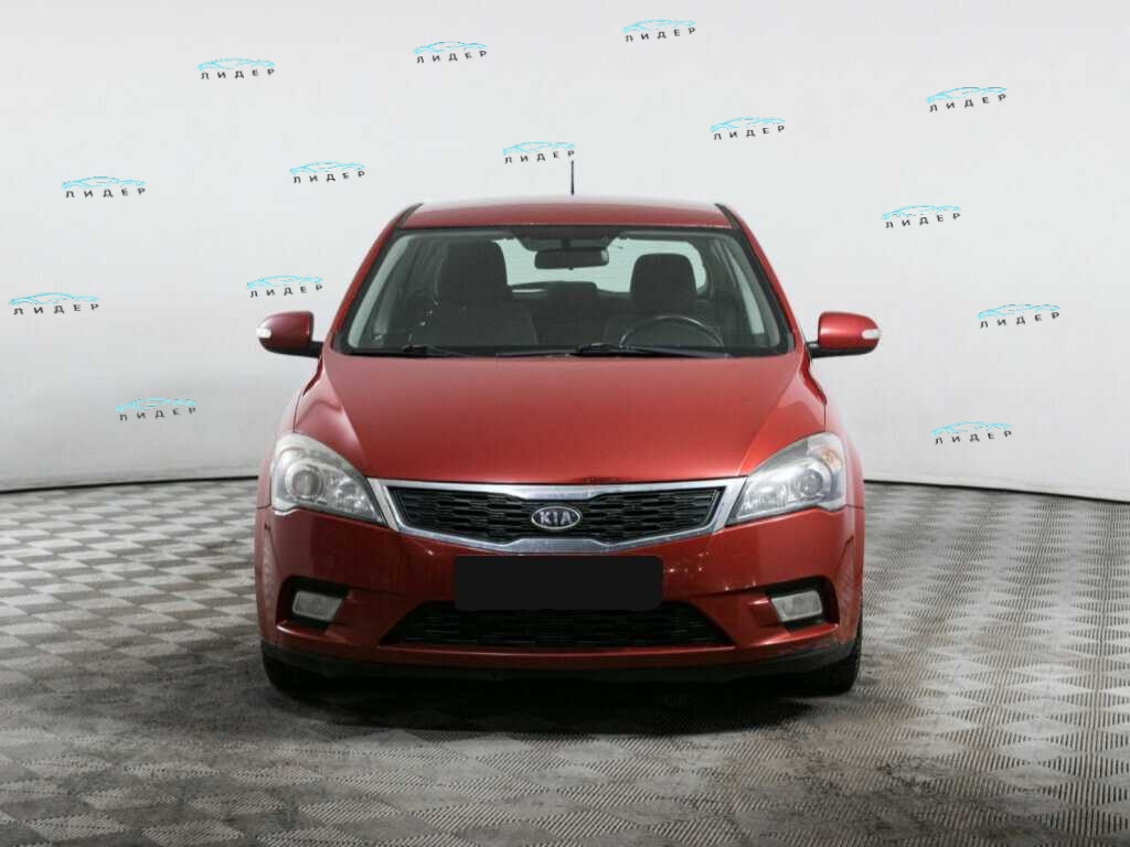 Б/У Киа Сид 2011 года. Фото: #1