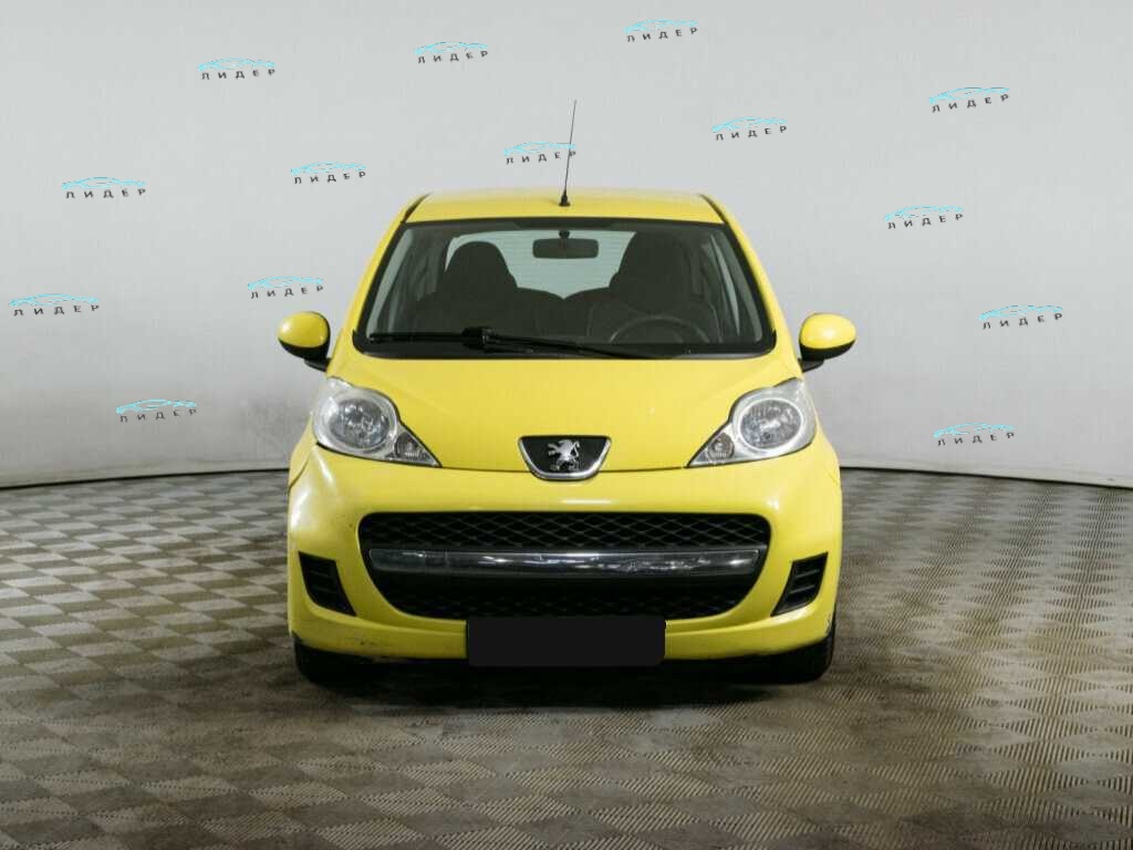 Б/У Пежо 107 2009 года. Фото: #1