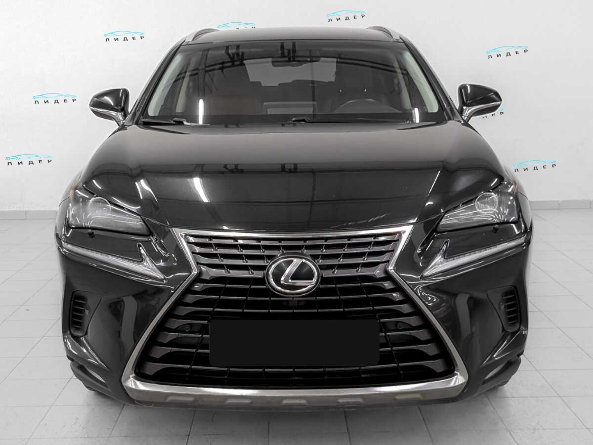 Б/У Лексус Н-Икс 2018 года. Фото: #1