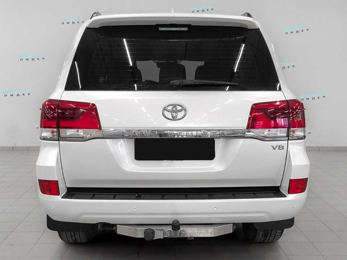 Б/У Тойота Лэнд Крузер 2020 года. Фото: #5