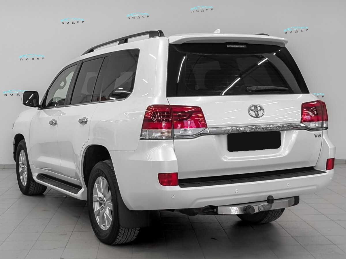 Б/У Тойота Лэнд Крузер 2020 года. Фото: #6