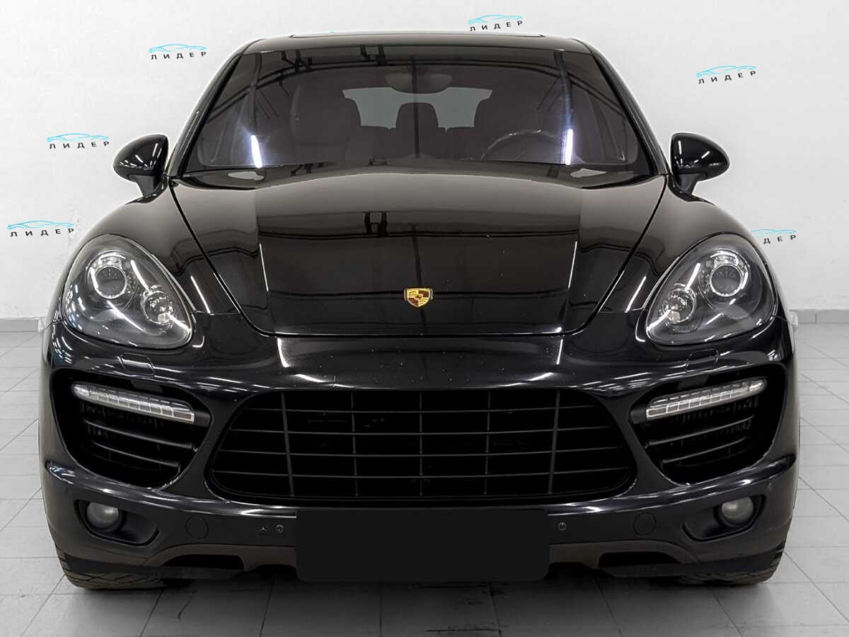 Б/У Порш Кайен 2012 года. Фото: #1