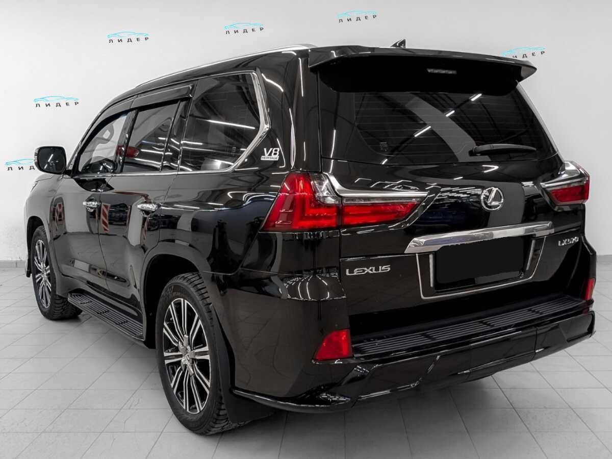 Б/У Лексус Л-Икс 2021 года. Фото: #6