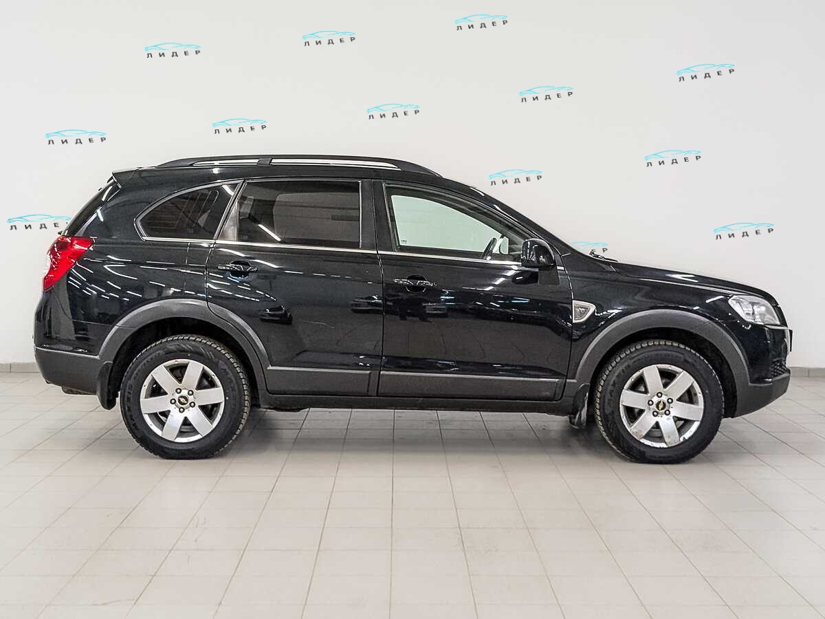 Б/У Шевроле Каптива 2010 года. Фото: #3