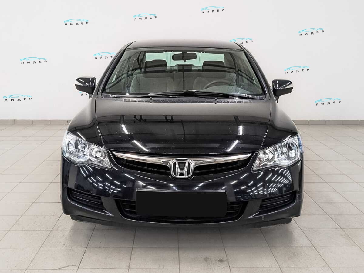 Б/У Хонда Цивик 2008 года. Фото: #1