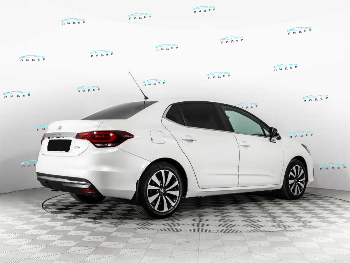 Б/У Ситроен Ц4 2016 года. Фото: #4