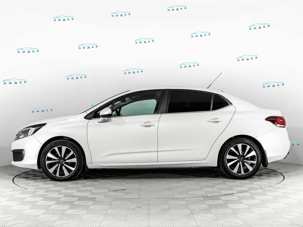 Б/У Ситроен Ц4 2016 года. Фото: #7