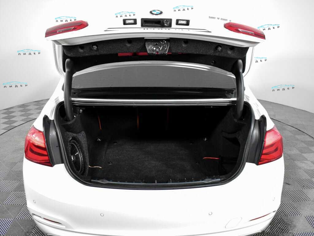 Б/У БМВ 3 серии 2017 года. Фото: #22