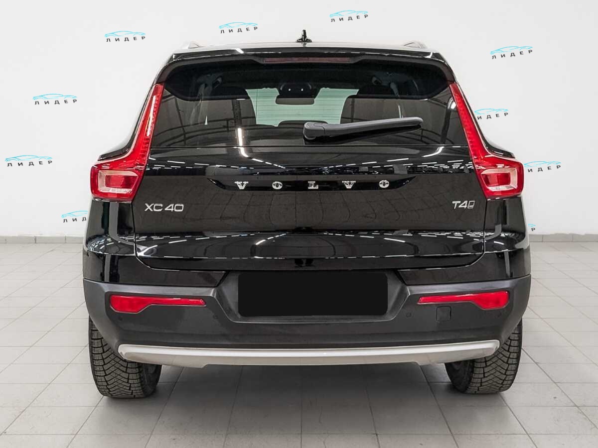 Б/У Вольво ИксЦ40 2020 года. Фото: #5