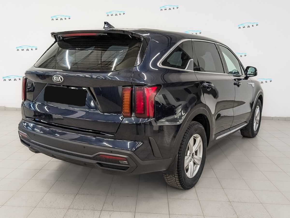 Б/У Киа Соренто 2021 года. Фото: #4
