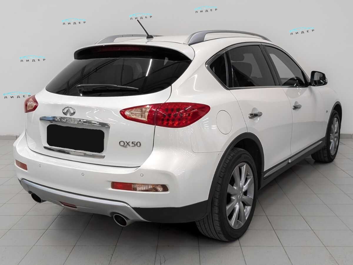 Б/У Инфинити К-Икс50 2016 года. Фото: #4
