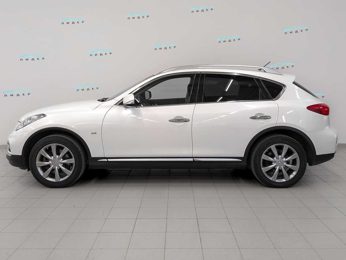 Б/У Инфинити К-Икс50 2016 года. Фото: #7