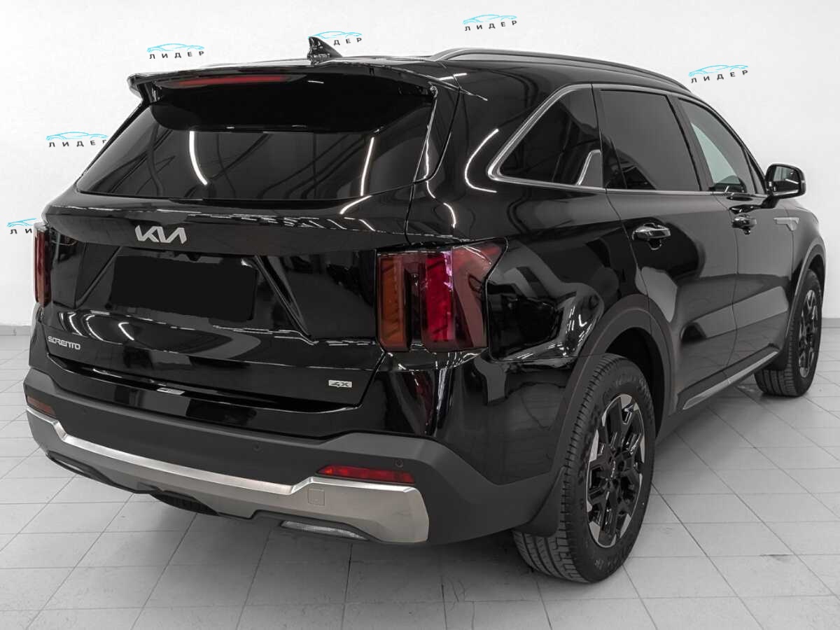 Б/У Киа Соренто 2024 года. Фото: #4