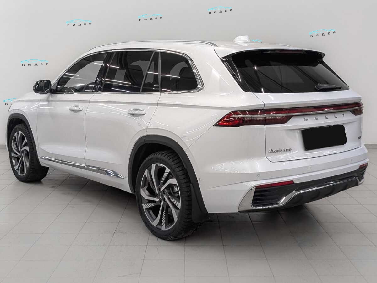 Б/У Джили Монжаро 2023 года. Фото: #6