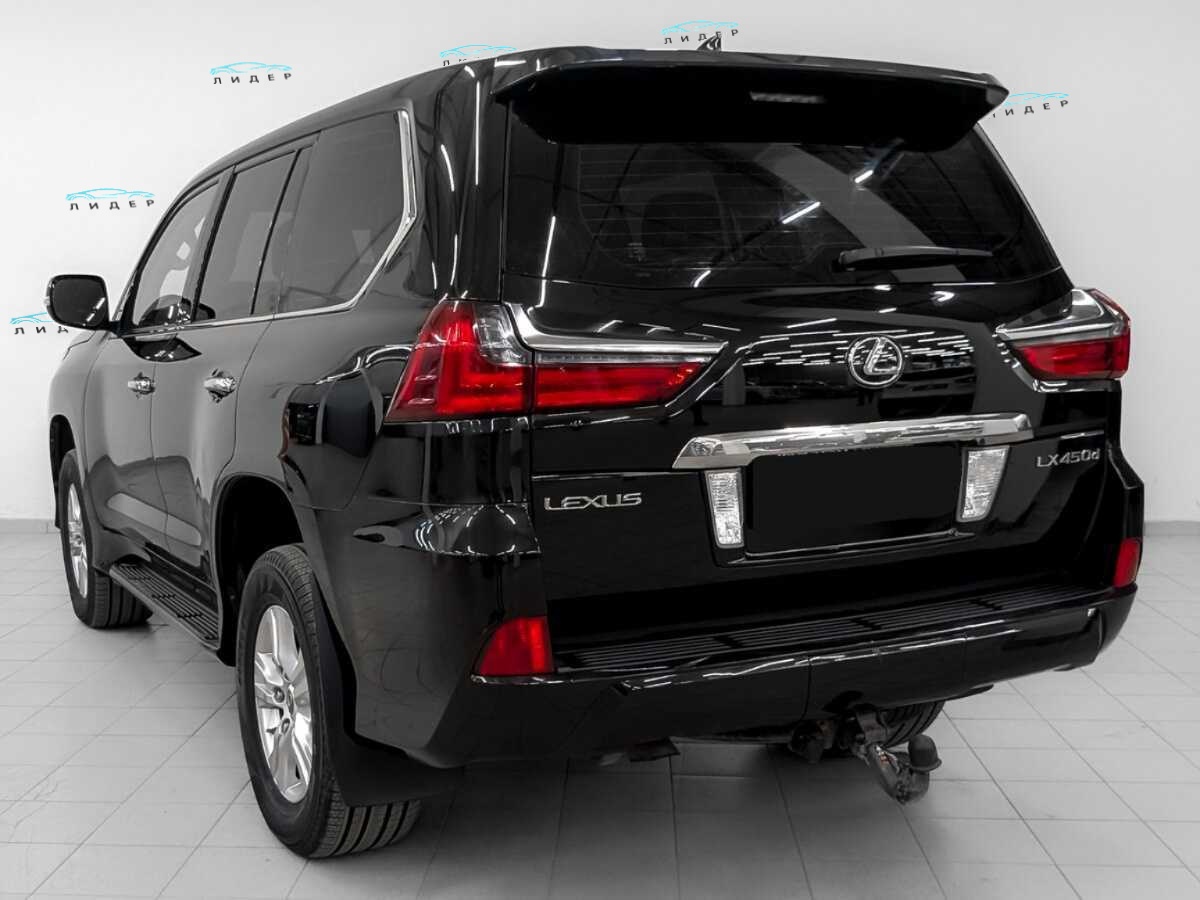 Б/У Лексус Л-Икс 2017 года. Фото: #6