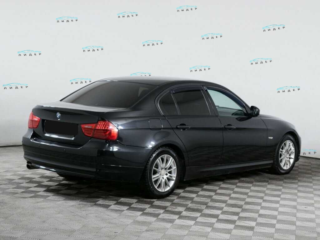 Б/У БМВ 3 серии 2010 года. Фото: #3