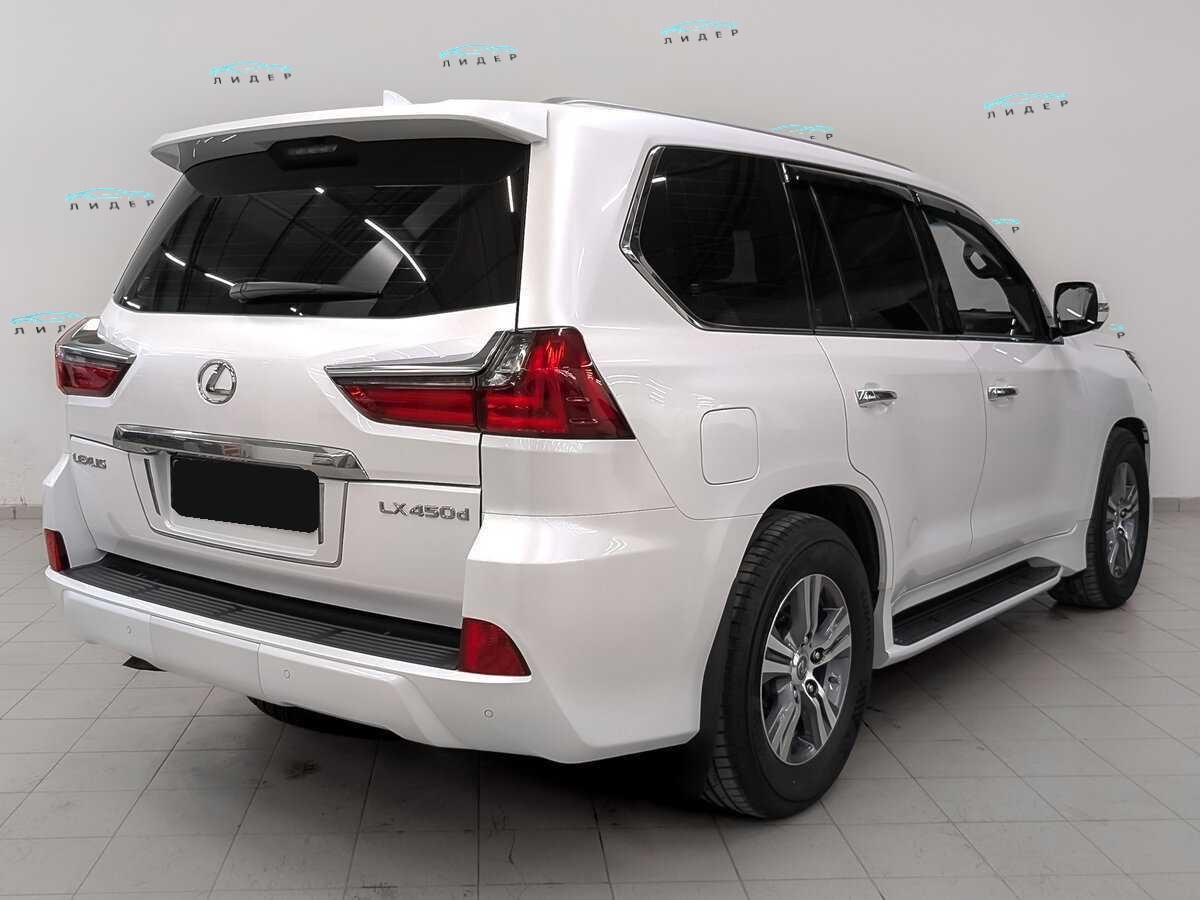 Б/У Лексус Л-Икс 2021 года. Фото: #4