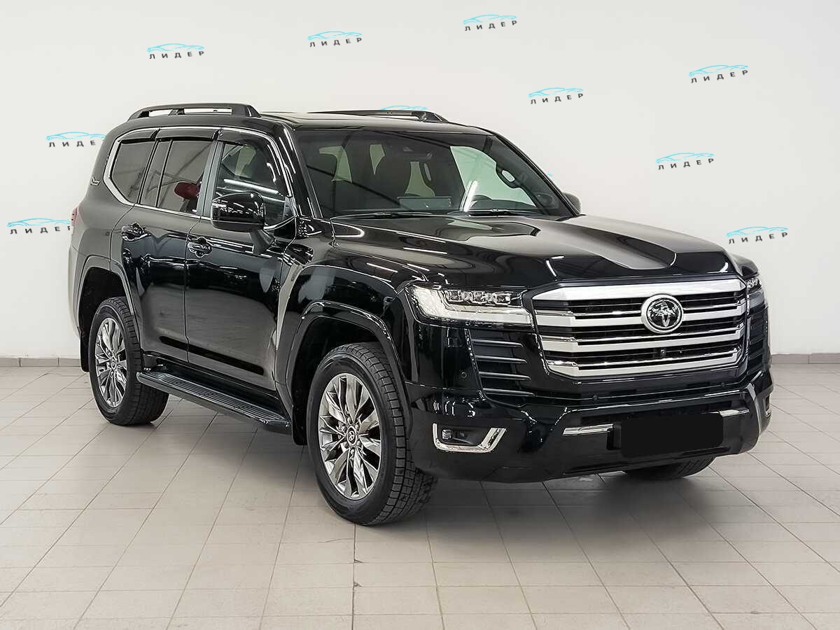Б/У Тойота Лэнд Крузер 2021 года. Фото: #2