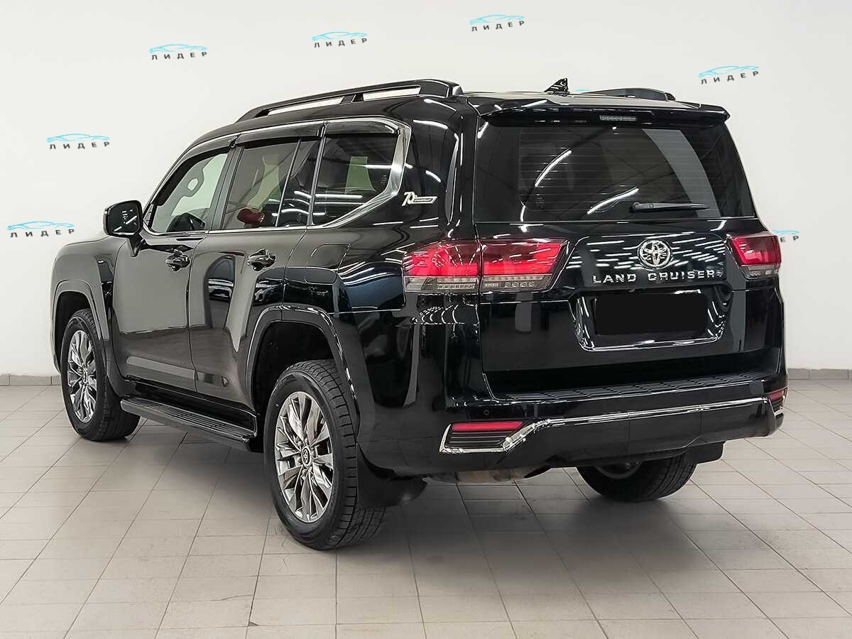 Б/У Тойота Лэнд Крузер 2021 года. Фото: #6