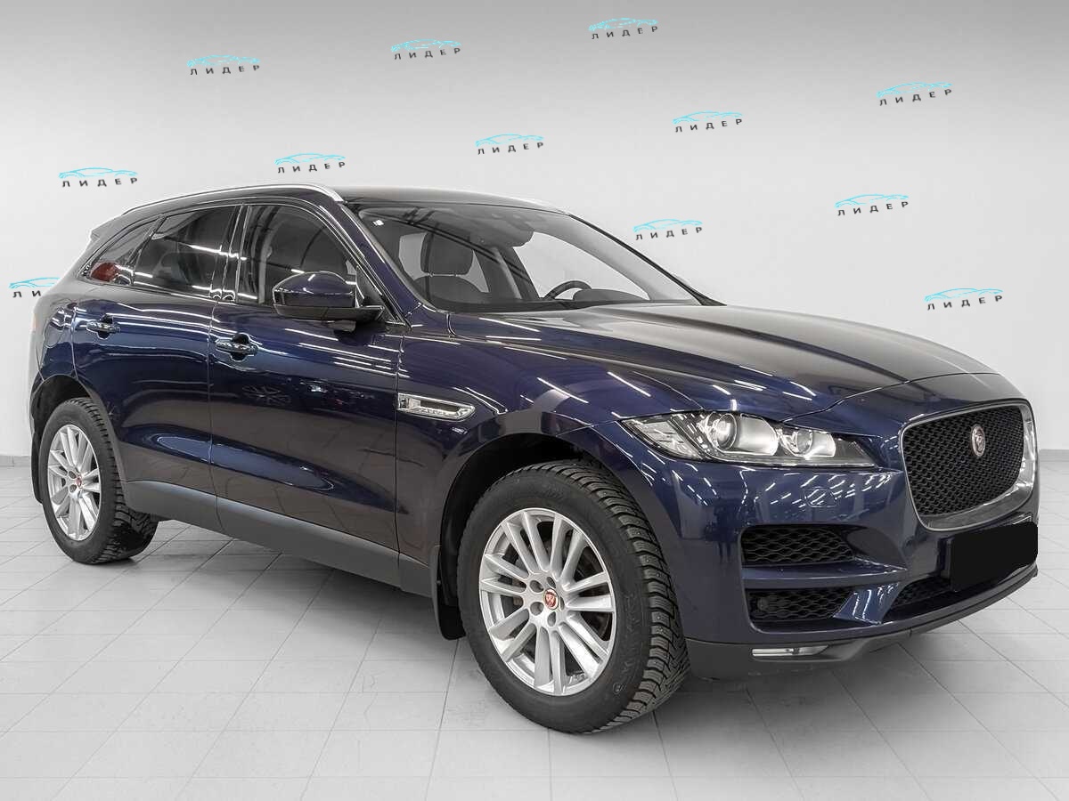 Б/У Ягуар Ф-Пэйс 2017 года. Фото: #2