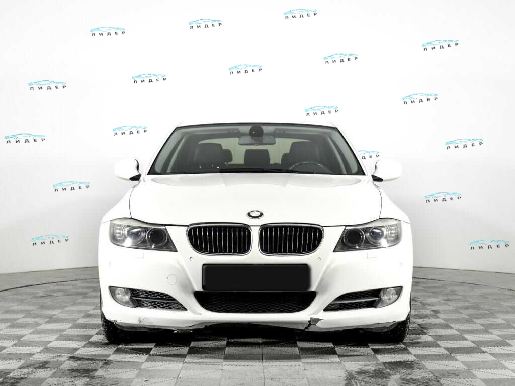 Б/У БМВ 3 серии 2009 года. Фото: #1