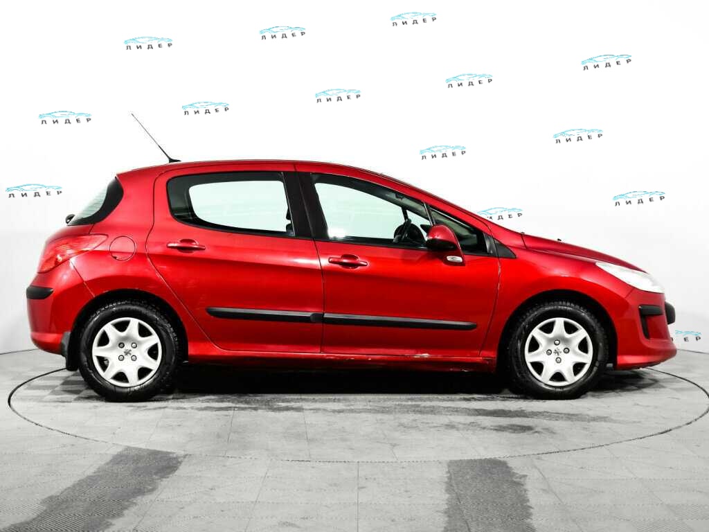 Б/У Пежо 308 2008 года. Фото: #3