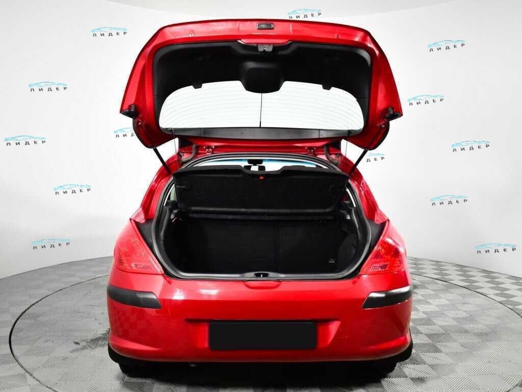 Б/У Пежо 308 2008 года. Фото: #13