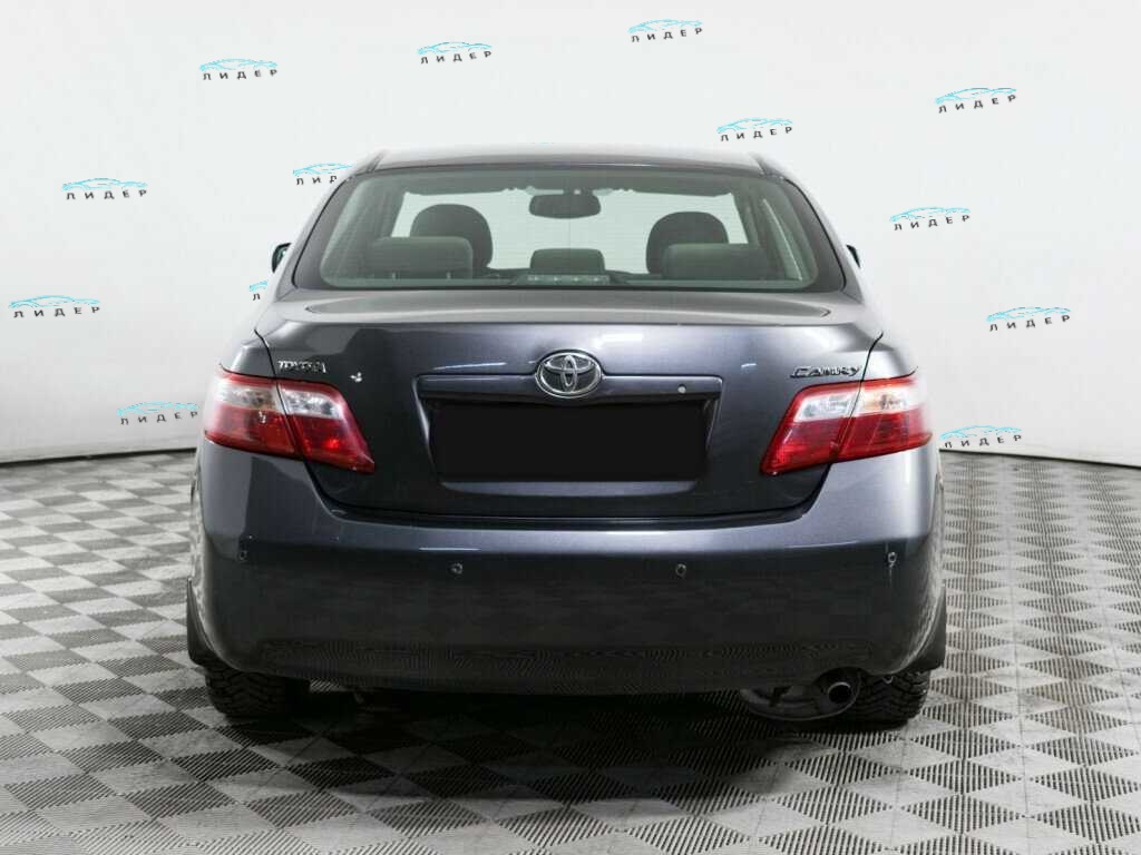 Б/У Тойота Камри 2006 года. Фото: #4