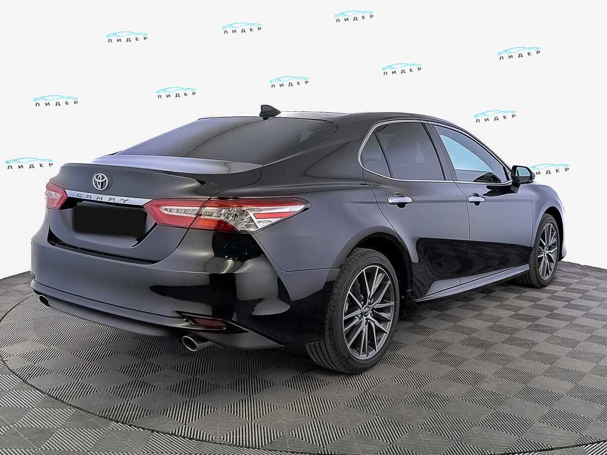Б/У Тойота Камри 2023 года. Фото: #4