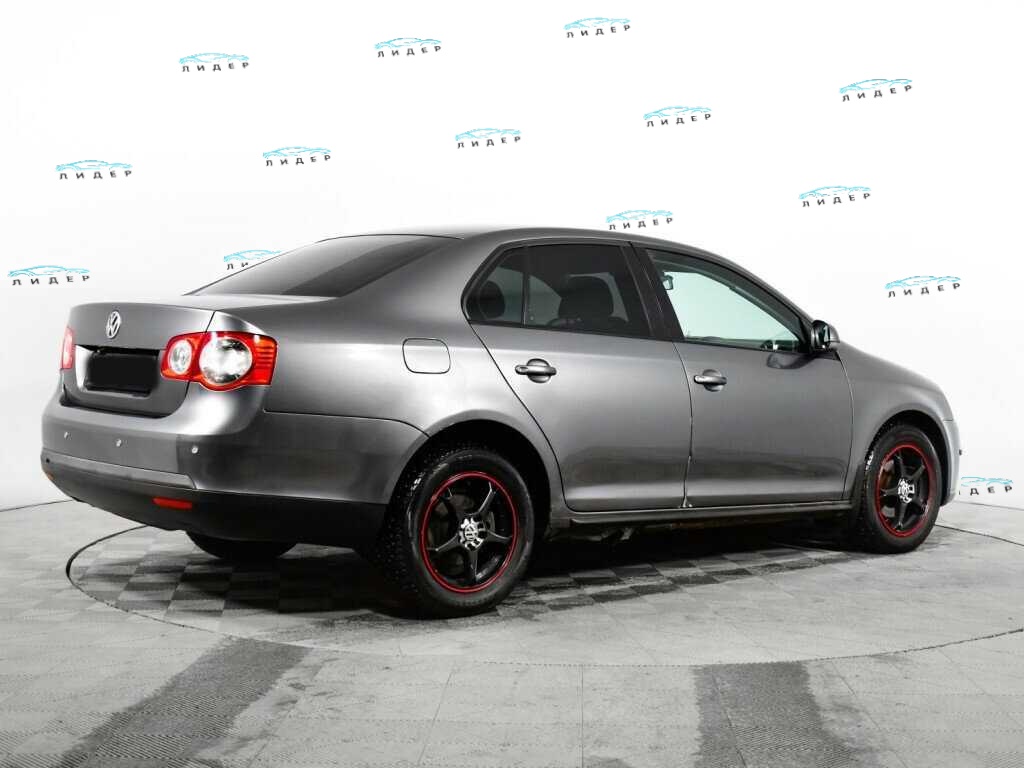 Б/У Фольксваген Джетта 2009 года. Фото: #4