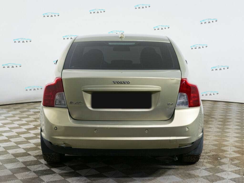 Б/У Вольво С40 2007 года. Фото: #4