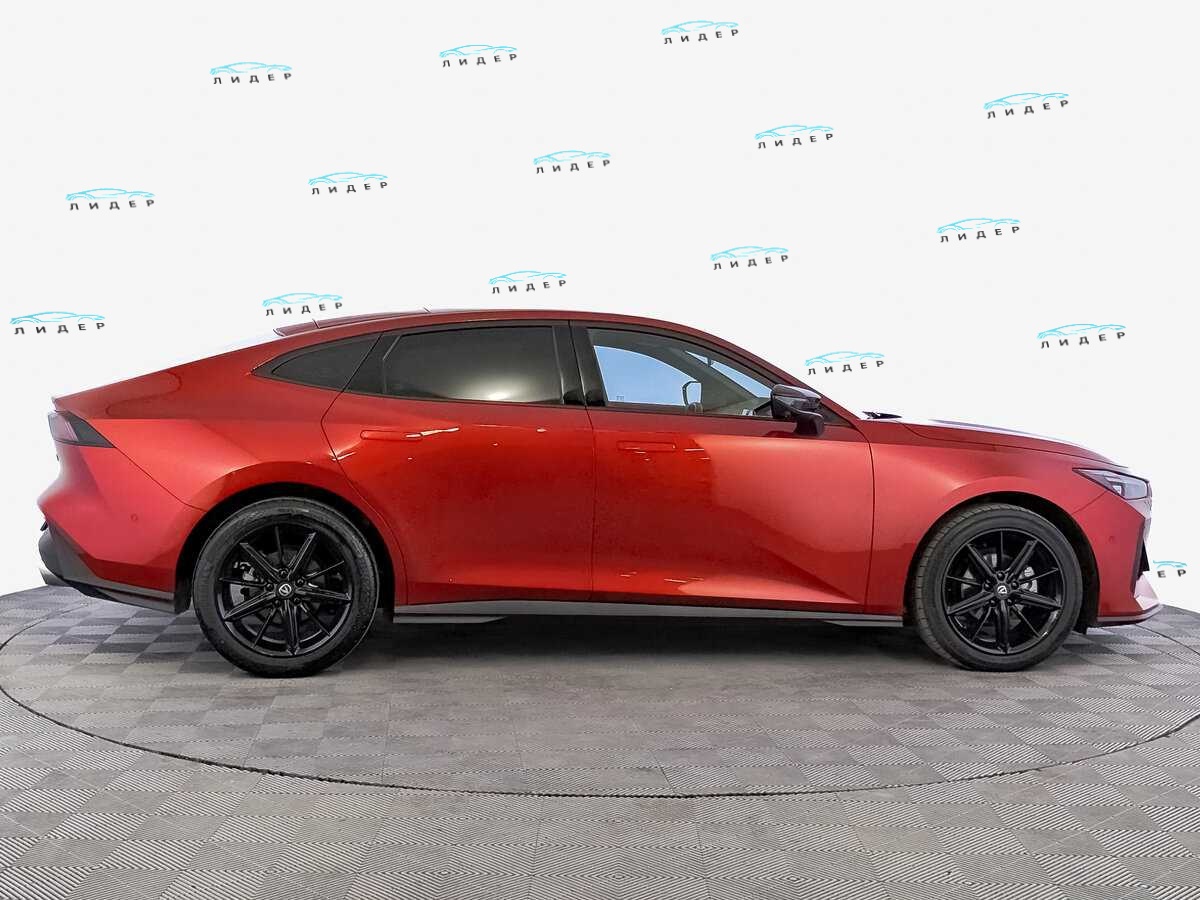 Б/У Чанган УНИ-В 2024 года. Фото: #3