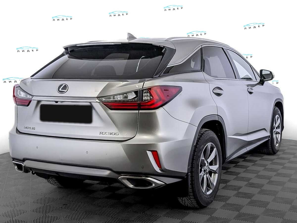 Б/У Лексус Р-Икс 2019 года. Фото: #4
