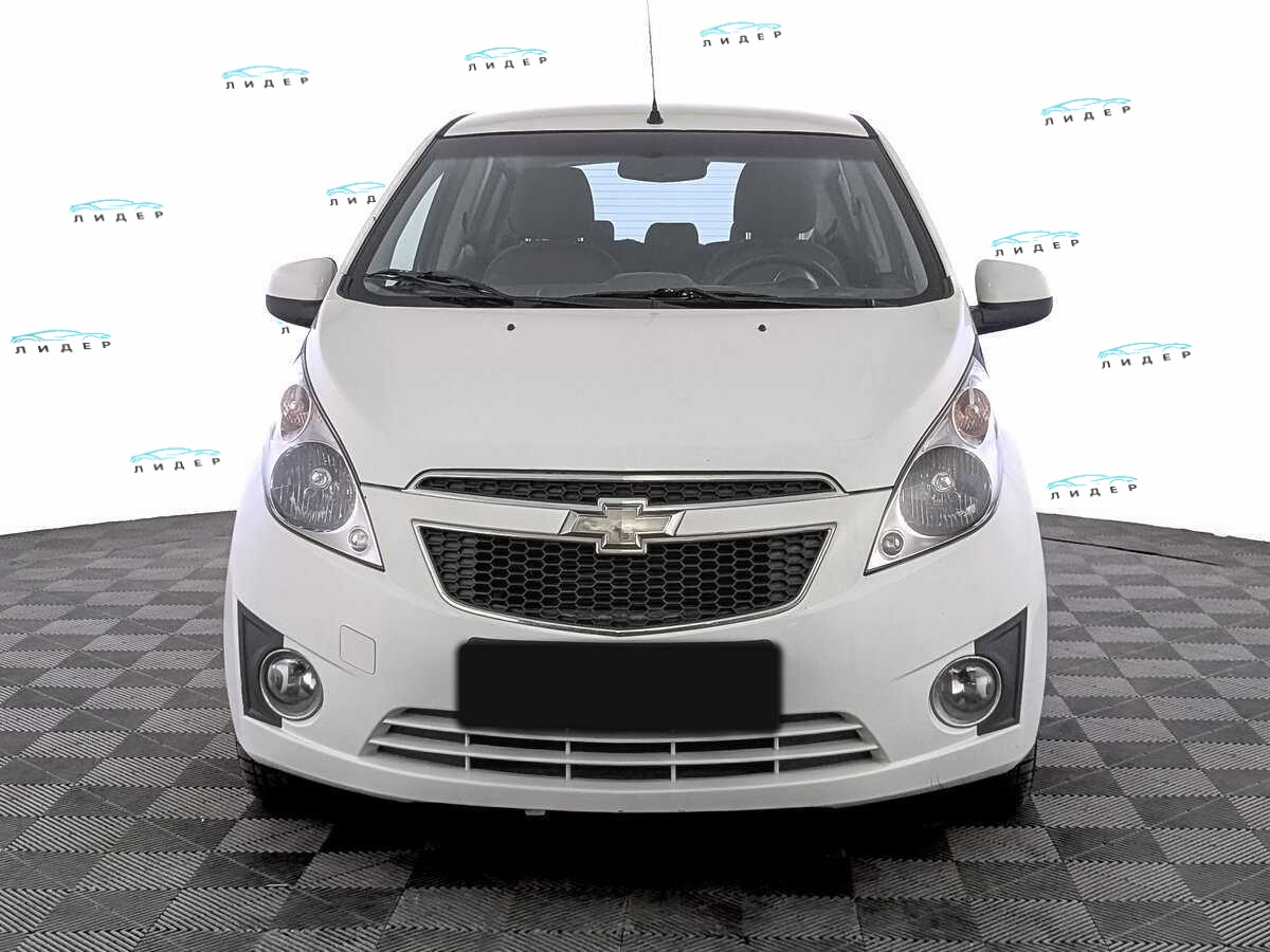 Б/У Шевроле Спарк 2011 года. Фото: #1